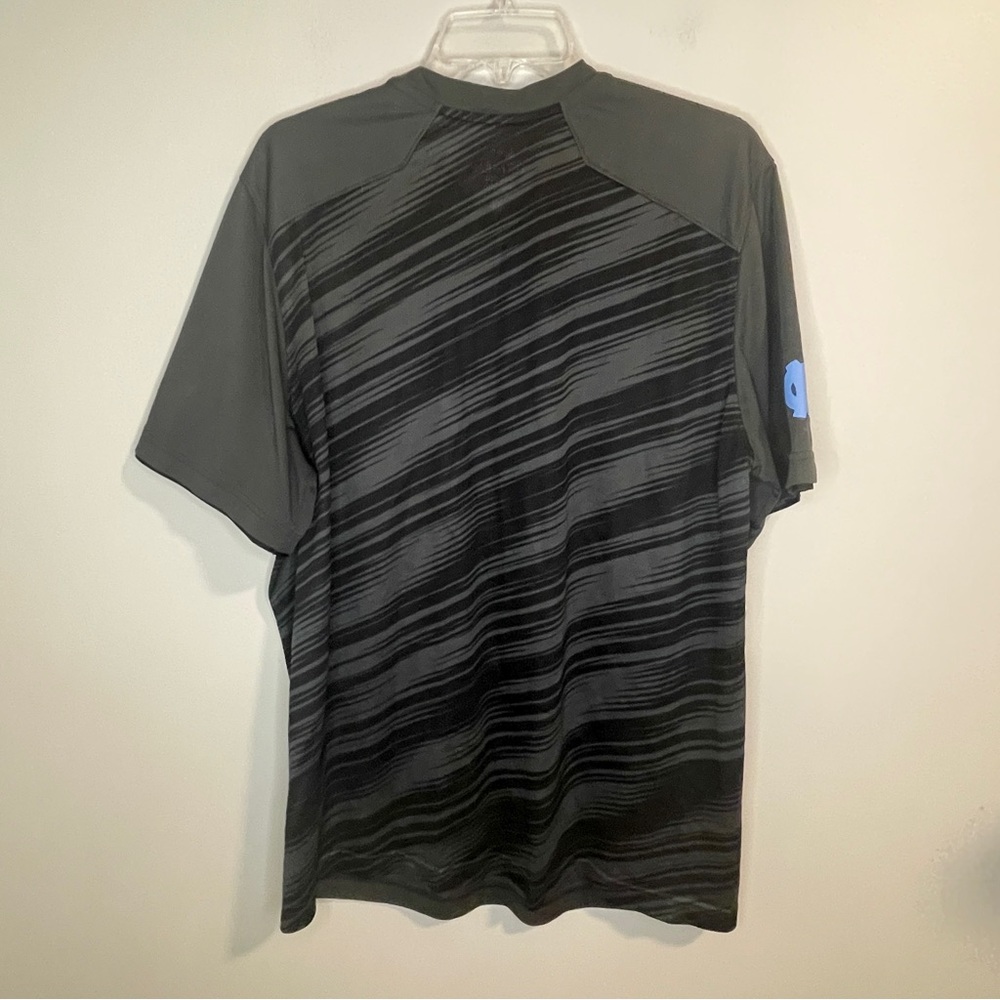 Nike CAROLINA Black Short Sleeve Athletic Tee - Picture 2 of 6